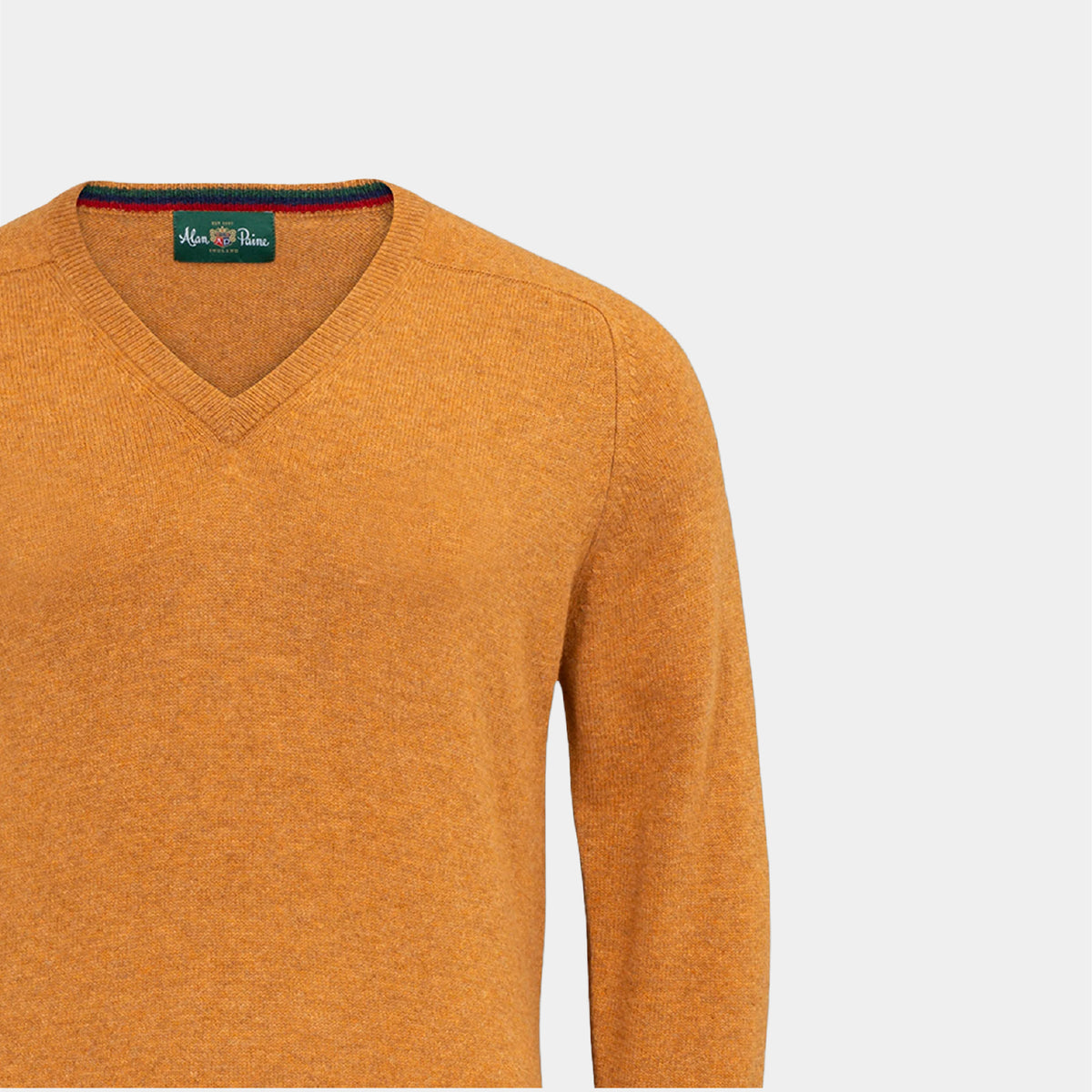 STREETLY VEE NECK