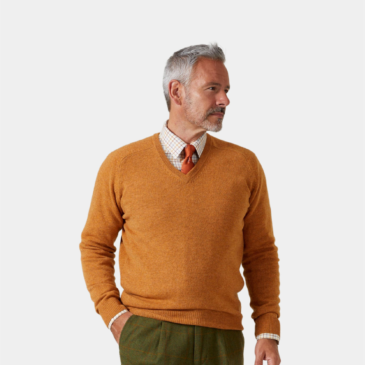 STREETLY VEE NECK